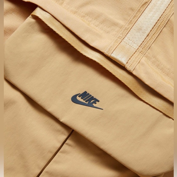 NWT NIKE NSW SPORTSWEAR GILET TECH PACK UNLINED VEST MEN’S SZ XXL-TALL FULL ZIP - Picture 6 of 16